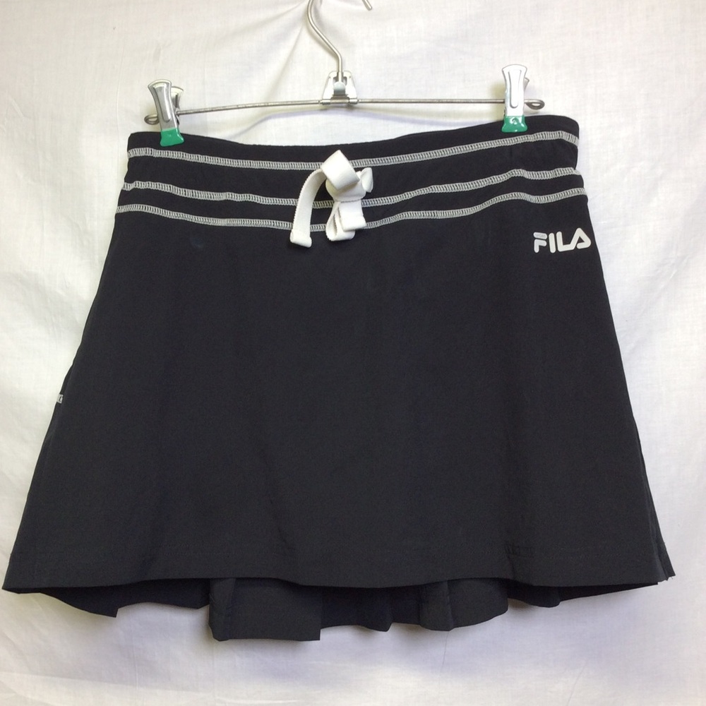 Fila Sport Black/White Women’s Skort Golf Tennis Sz S